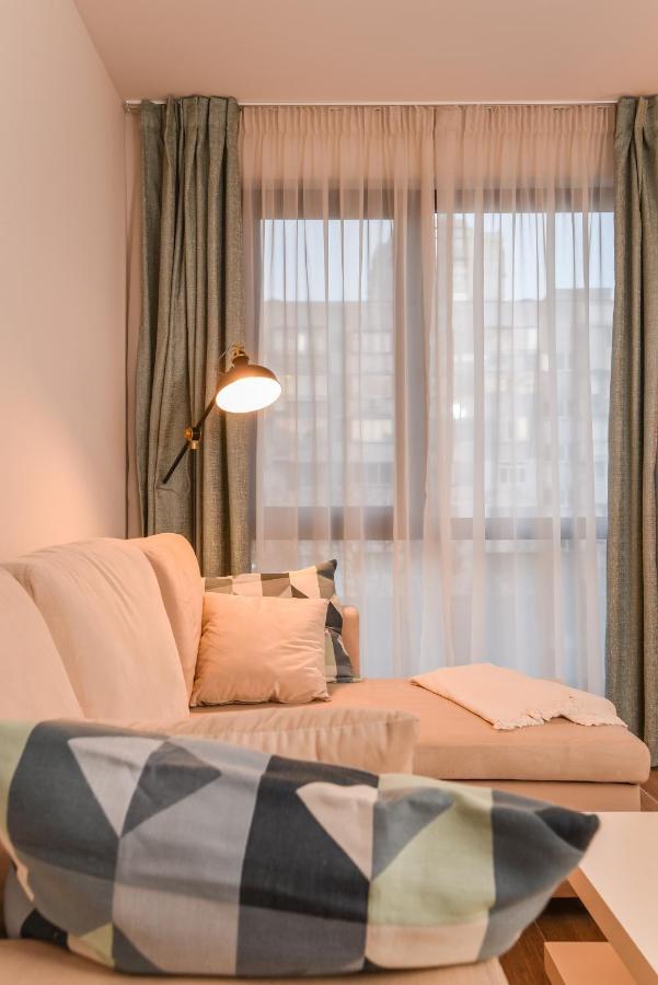 The Grunge Spot - Charming New 1-Bedroom By Flat Mаnager Sofia Bagian luar foto