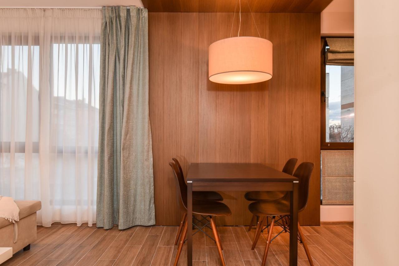 The Grunge Spot - Charming New 1-Bedroom By Flat Mаnager Sofia Bagian luar foto